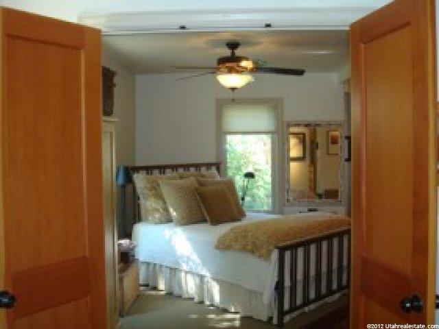 2207 Arbor Ln, Holladay, UT 84117 — photo 11