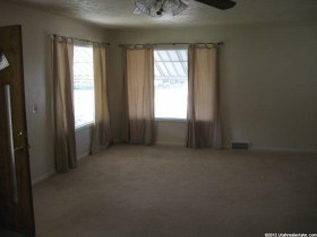 273 Center St, Clearfield, UT 84015 — photo 3