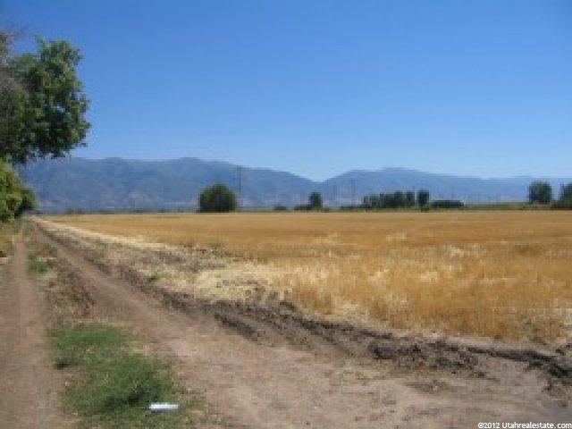 802 N 3200 W, Layton, UT 84041 — photo 3