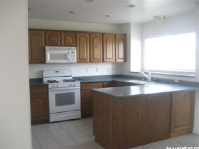 924 W 1520 N, Clinton, UT 84015 — photo 3