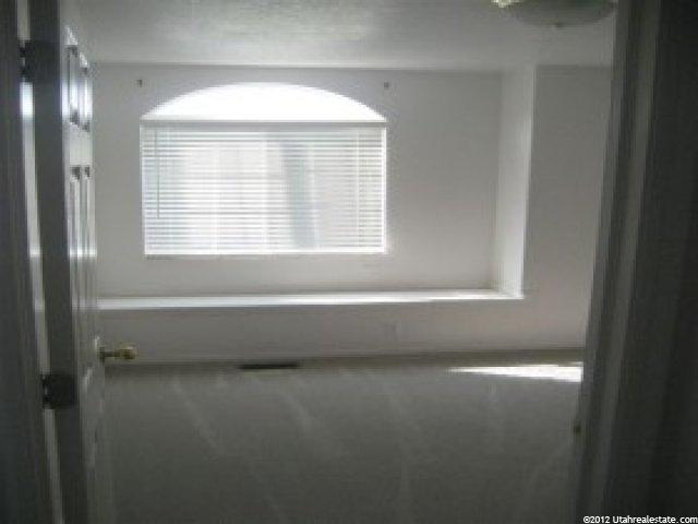924 W 1520 N, Clinton, UT 84015 — photo 9