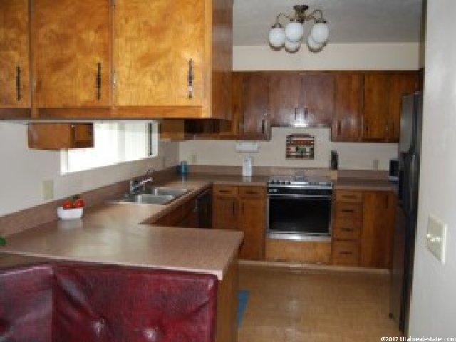 615 E Park Dr, Hyrum, UT 84319 — photo 3