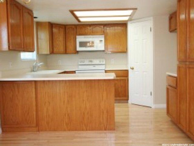 1489 N Pony Express Way W, Centerville, UT 84014 — photo 6
