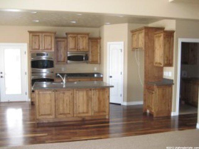 614 Rigby Rd, Farmington, UT 84025 — photo 2