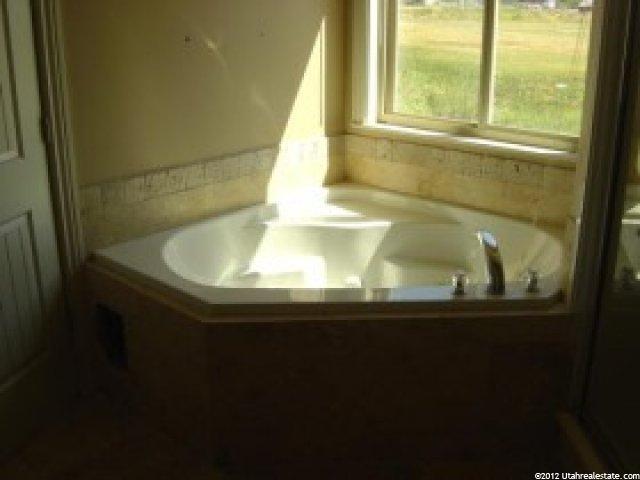 3081 W 2650 S, West Haven, UT 84401 — photo 5