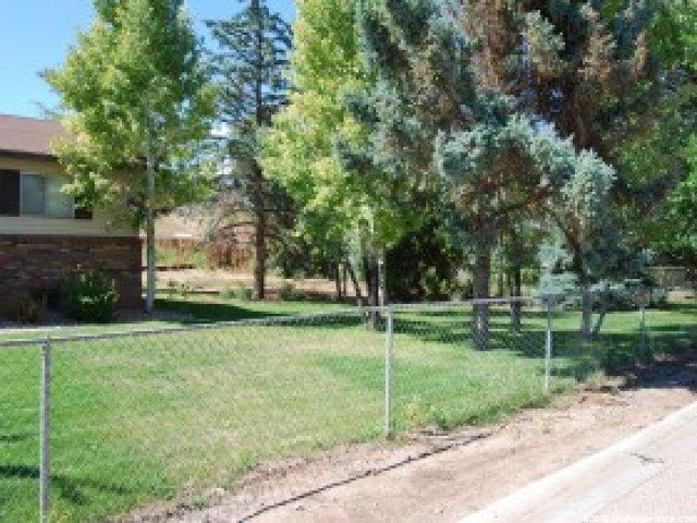 400 S 300 E, Roosevelt, UT 84066 — photo 3