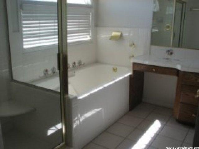 814 E 400 S, Kaysville, UT 84037 — photo 8