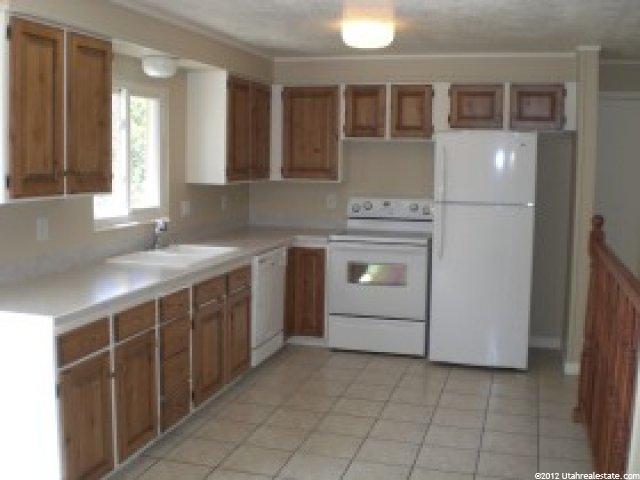 482 S 700 W, Tremonton, UT 84337 — photo 2