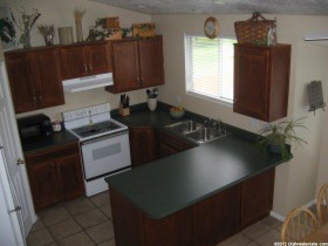 2142 N 1450 E, Layton, UT 84040 — photo 2
