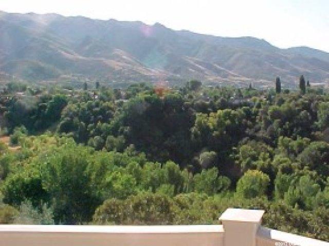 2206 Canyon View Dr, Layton, UT 84040 — photo 2