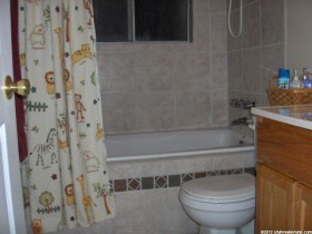 6767 S Georgia Dr W, West Jordan, UT 84088 — photo 6