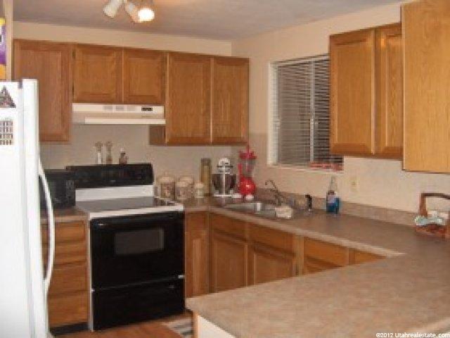 6767 S Georgia Dr W, West Jordan, UT 84088 — photo 3