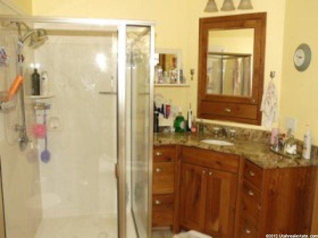 298 E 3725 N, North Ogden, UT 84414 — photo 9