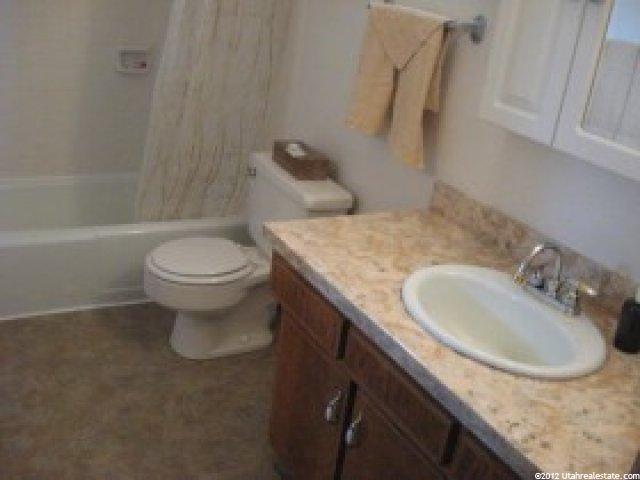 284 S 100 E, Vernal, UT 84078 — photo 6
