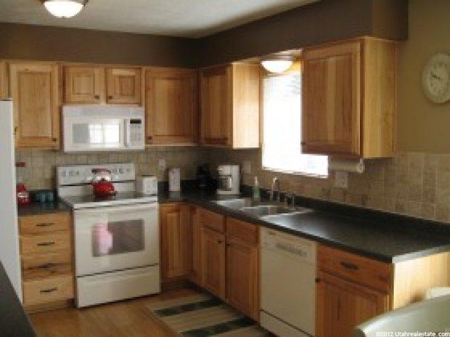 64 E 975 S, Layton, UT 84041 — photo 5