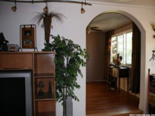 1074 N 125 W, Sunset, UT 84015 — photo 6