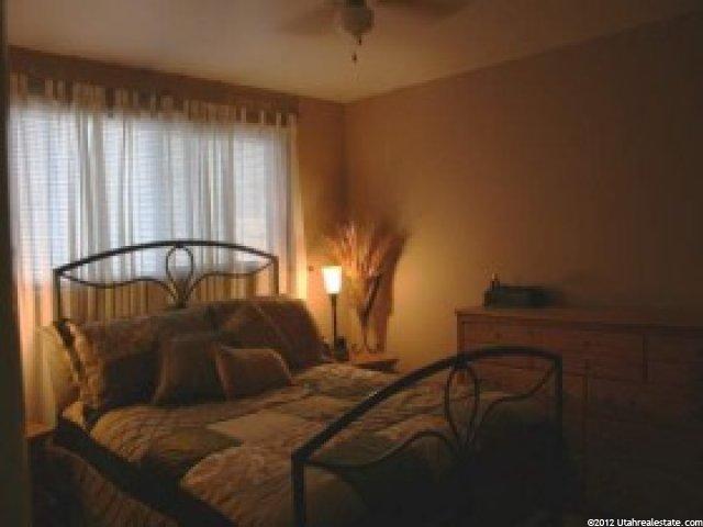 1074 N 125 W, Sunset, UT 84015 — photo 7