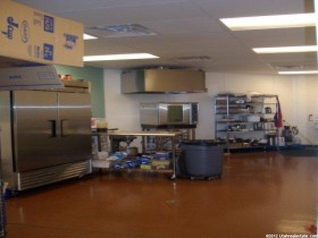 5585 S 3500 W, Roy, UT 84067 — photo 10