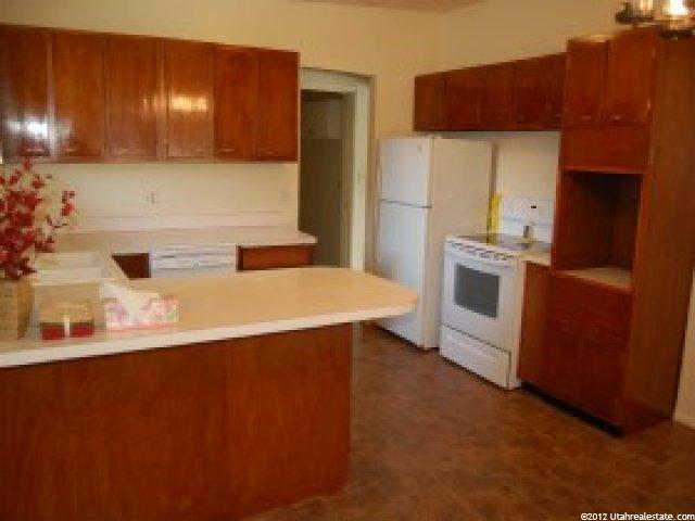 812 E 4800 S, Murray, UT 84107 — photo 2