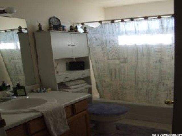 5593 S 3150 W, Roy, UT 84067 — photo 10