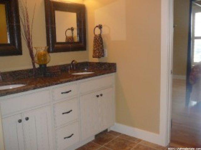 10812 Fern Ridge Dr, South Jordan, UT 84095 — photo 10