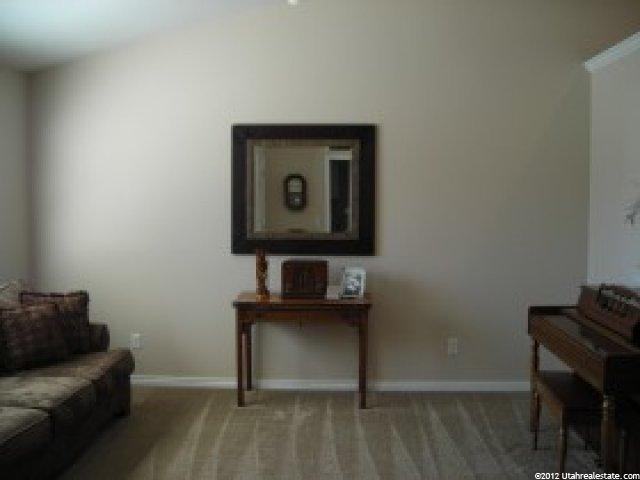 137 Andrews Ln, Providence, UT 84332 — photo 2
