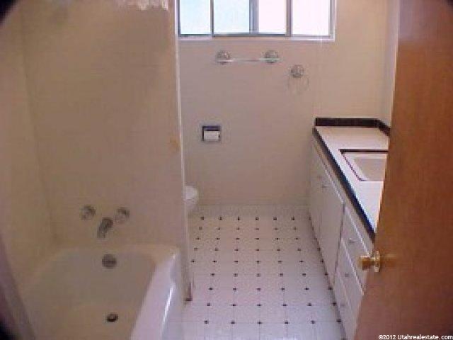 2980 E 4345 S, Holladay, UT 84124 — photo 6