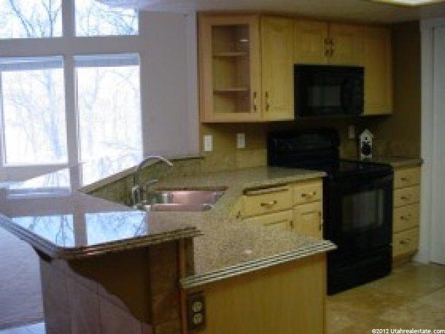 2198 E Oak Leaf Way S, Sandy, UT 84092 — photo 4