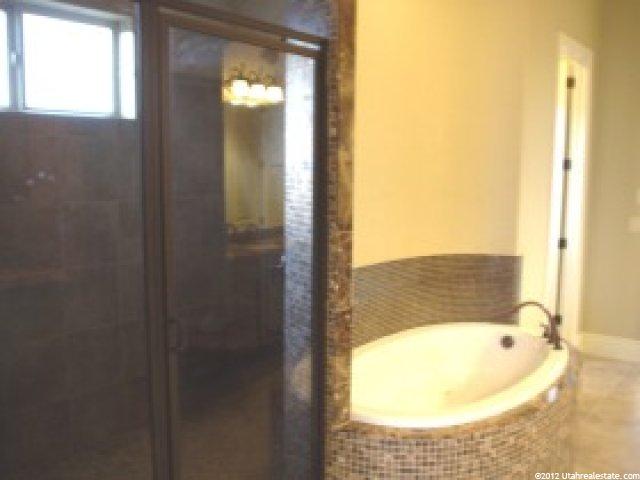 2247 E 425 N, Layton, UT 84040 — photo 5