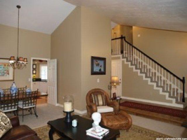 2101 E Glacier View Dr, Sandy, UT 84092 — photo 2