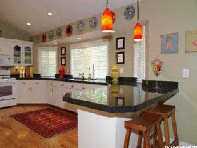 2101 E Glacier View Dr, Sandy, UT 84092 — photo 4