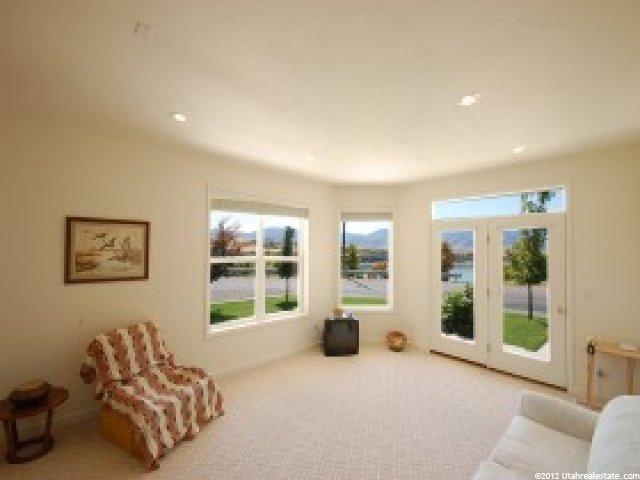 190 W 400 S, Hyrum, UT 84319 — photo 6