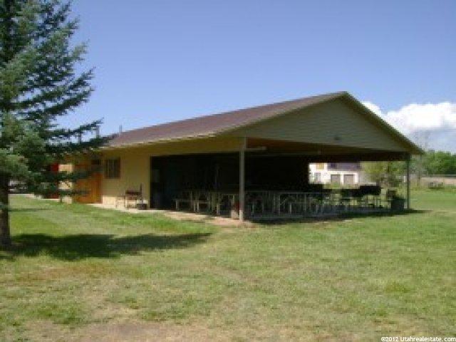 930 N Vernal Ave, Vernal, UT 84078 — photo 3