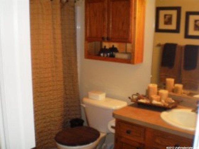 196 E 2275 S, Clearfield, UT 84015 — photo 10