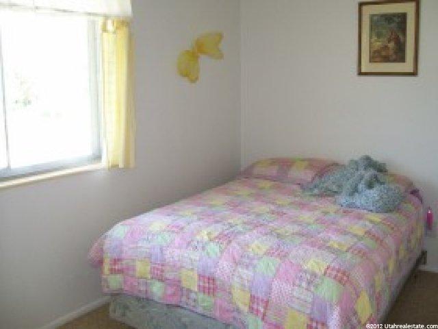 211 W 5300 S, Washington Terrace, UT 84405 — photo 8
