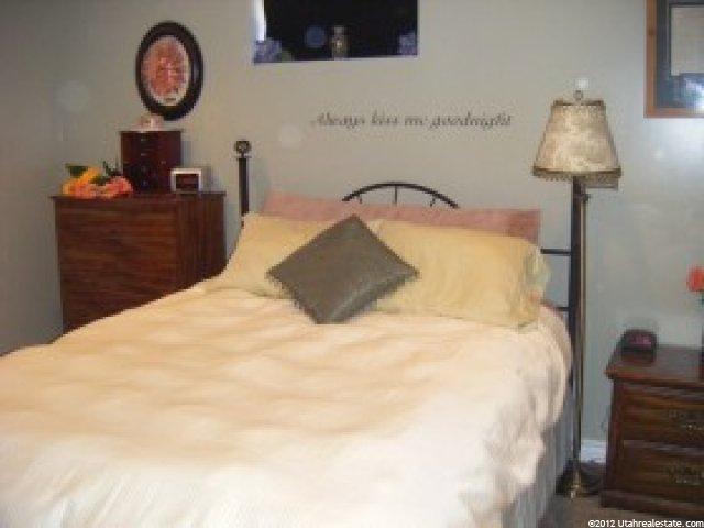 40 E 400 S, Bountiful, UT 84010 — photo 8