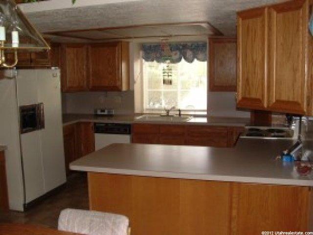 5451 S 200 E, Washington Terrace, UT 84405 — photo 3