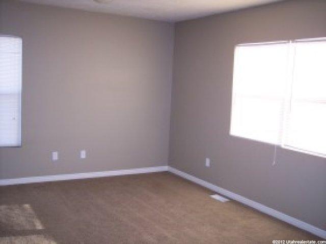 6196 S 1450 E, South Ogden, UT 84405 — photo 9