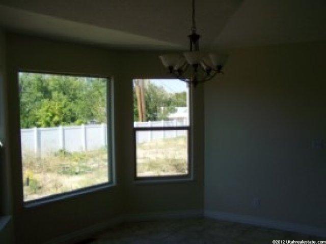 576 E 200 N, Kaysville, UT 84037 — photo 4