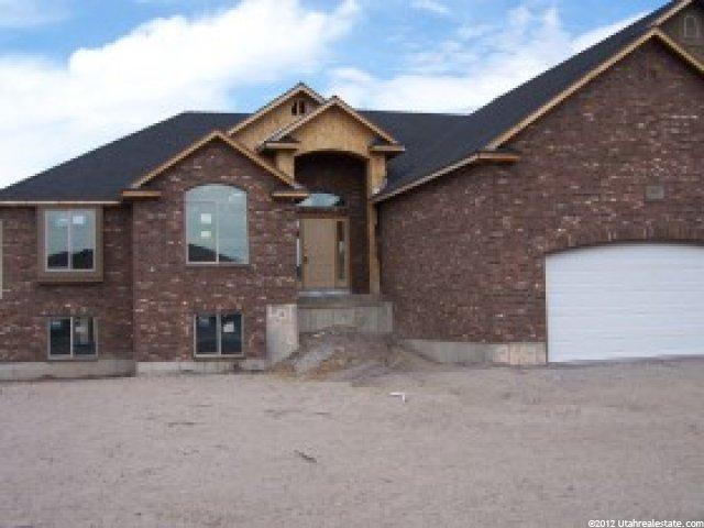2652 W 2500 N, Farr West, UT 84404 — photo 2