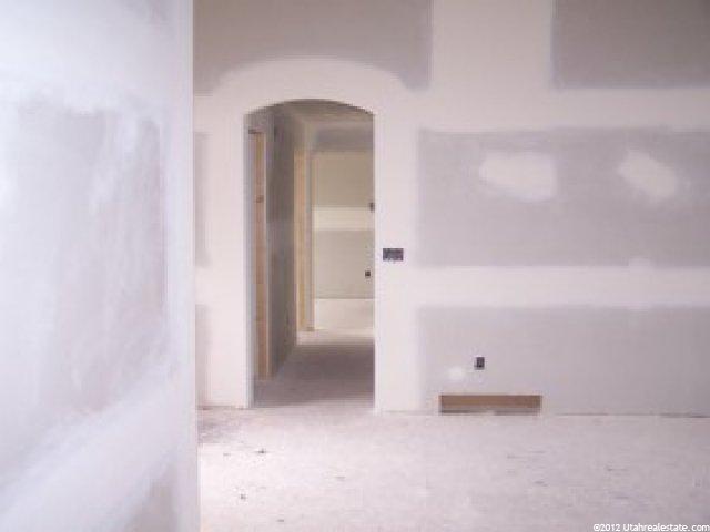2652 W 2500 N, Farr West, UT 84404 — photo 6
