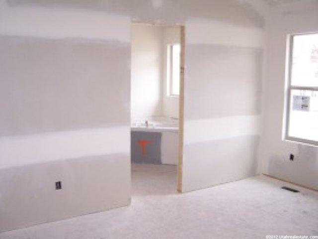 2652 W 2500 N, Farr West, UT 84404 — photo 7