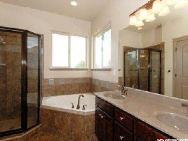 2061 S Allen, Taylor, UT 84401 — photo 8