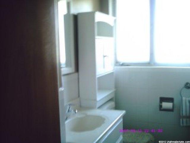 521 E 450 S, Clearfield, UT 84015 — photo 7