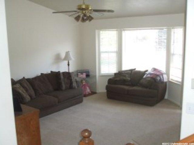 4913 S 3000 W, Roy, UT 84067 — photo 2