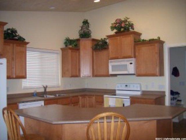 1099 S Alexander Ct E, Grantsville, UT 84029 — photo 4