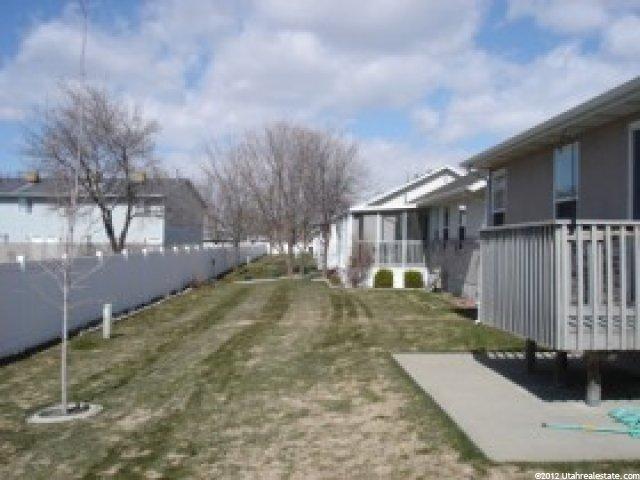 35 Belmore Dr, Kaysville, UT 84037 — photo 9