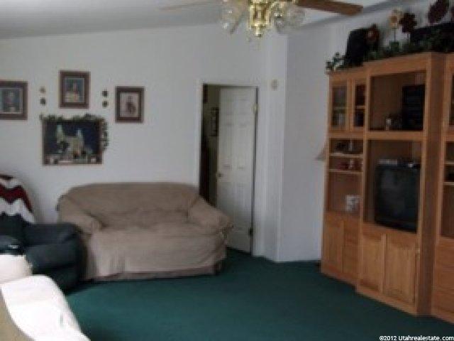 11546 Sagebrush Cir, Thatcher, UT 84337 — photo 4