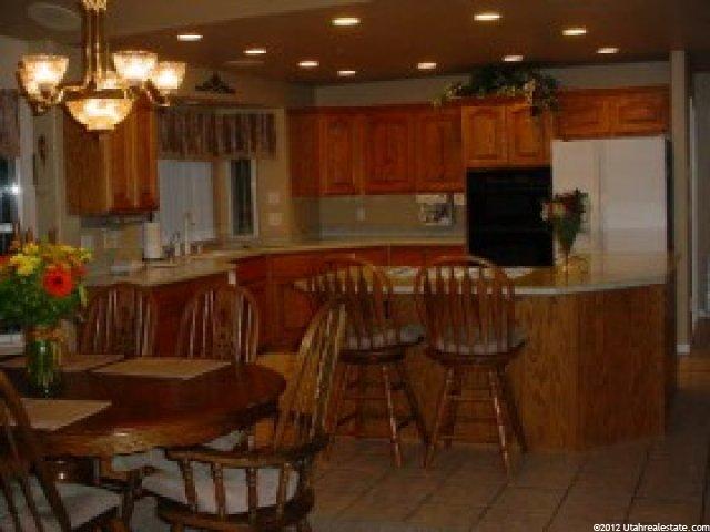 790 W 2525 S, Syracuse, UT 84075 — photo 6