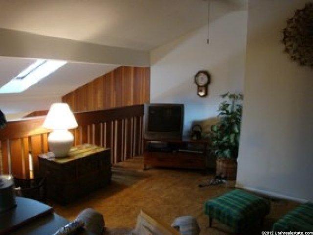 40 White Barn Dr, Pleasant View, UT 84414 — photo 8